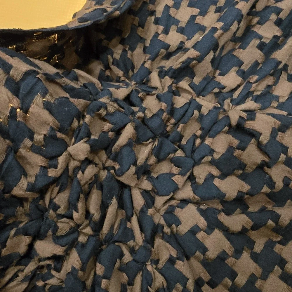 Vintage Brown & Black Houndstooth Scarf with Ruched Bubble Texture‎ & Fabric...